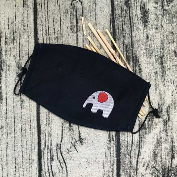 刺繡口罩