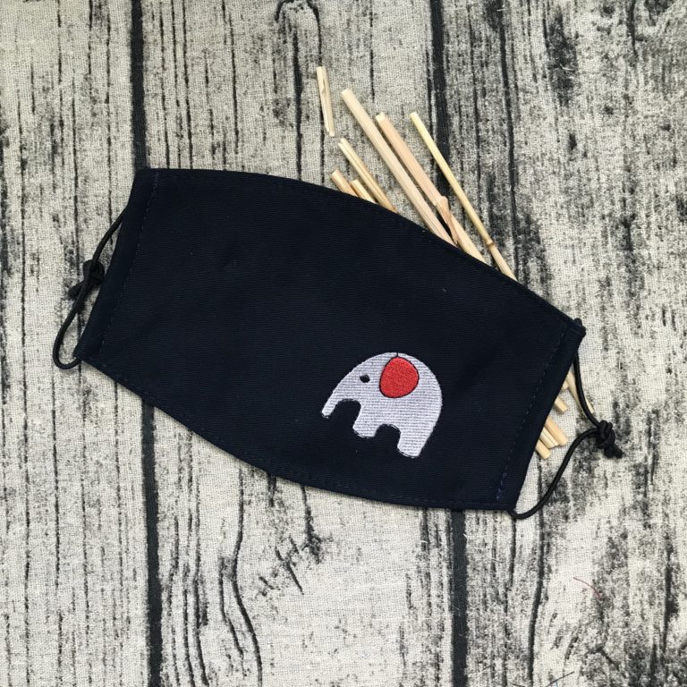 刺繡口罩